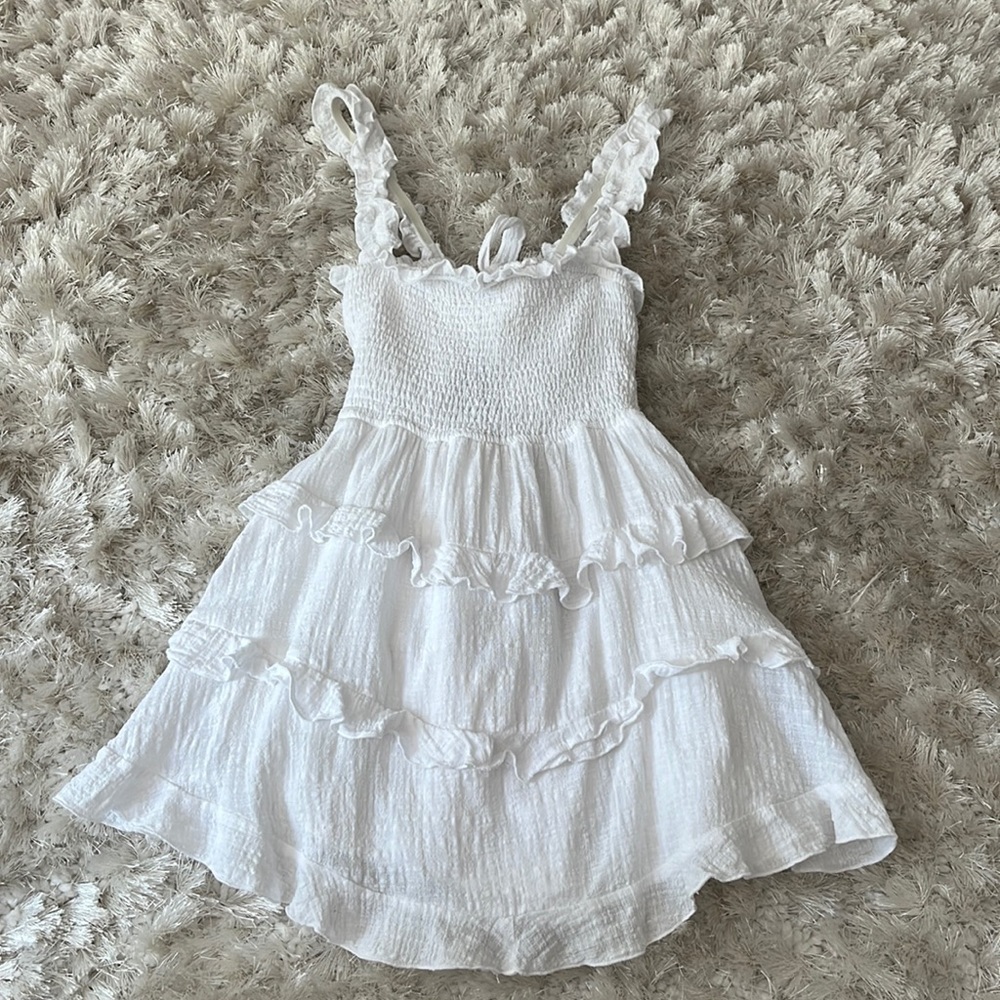 White Olivaceous dress size medium
